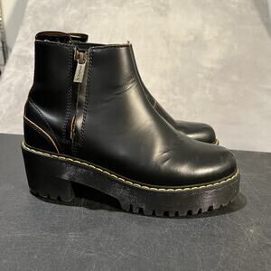Dr Martens Rometty II Chelsea Boots Womens 7 Black Vintage Smooth Leather